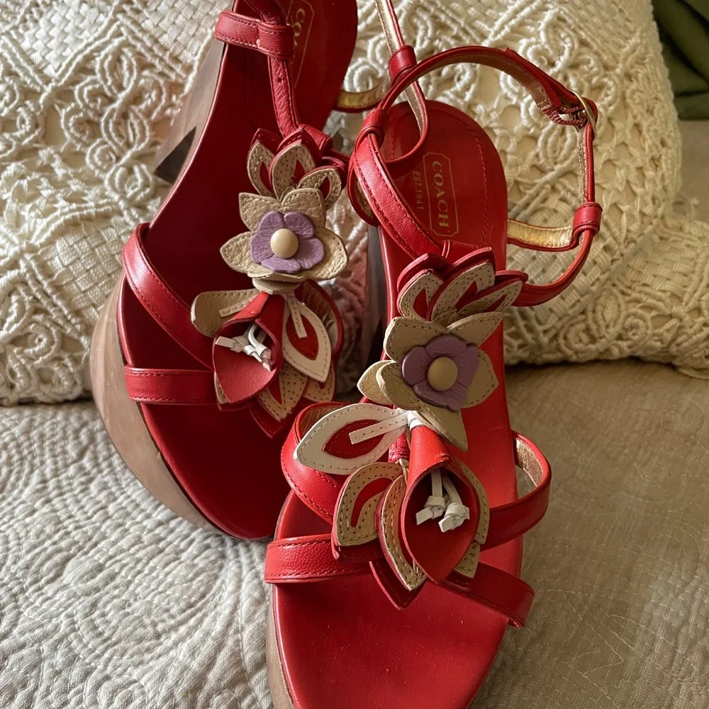 COACH orange floral platform shoe - Picture 5 of 8